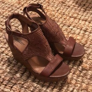 Lucky Brand wedges